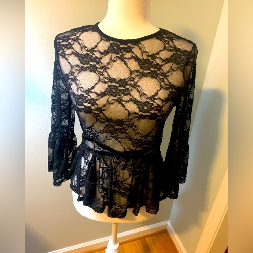 Rue 21 black lace peplum top, size M